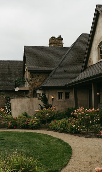 Bride and groom portrait at Chateau de Lis